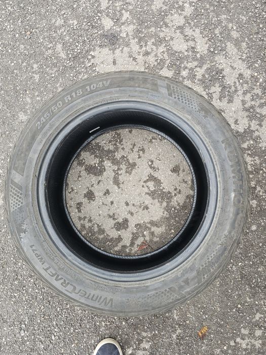 KUMHO 245/50/18 зимни