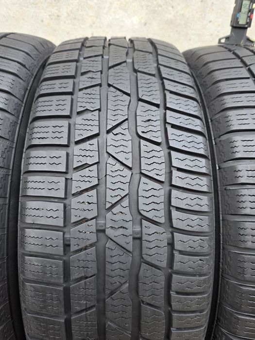 Vând patru anvelope de iarna continental 205 60 16 dot 3121
