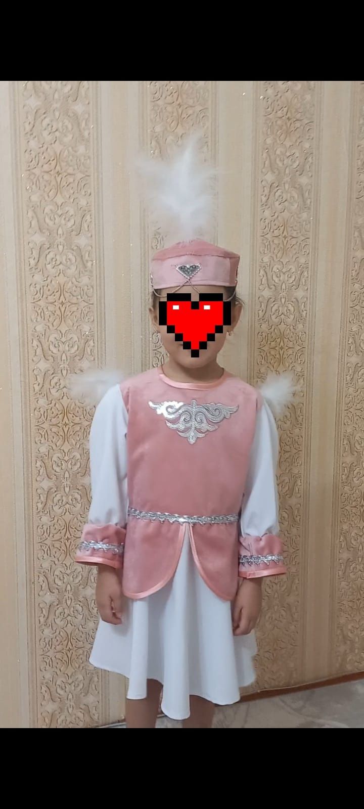 Платье с головным убором