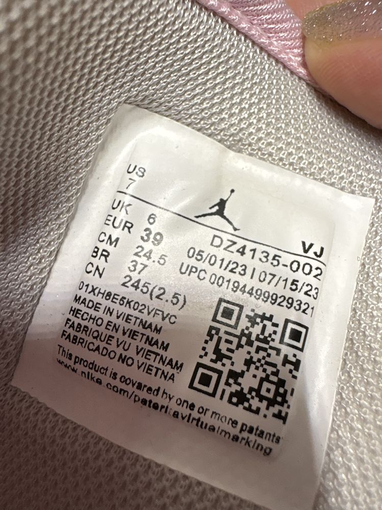Jordan 1 Low 39 nike roz gri