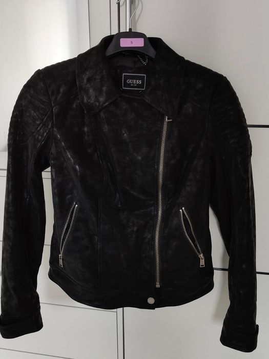 Geaca de dama marca Guess