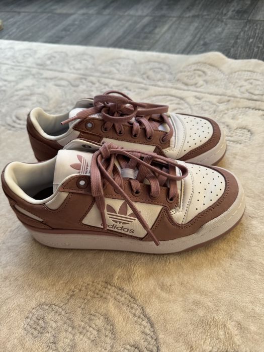 Adidass маратонки