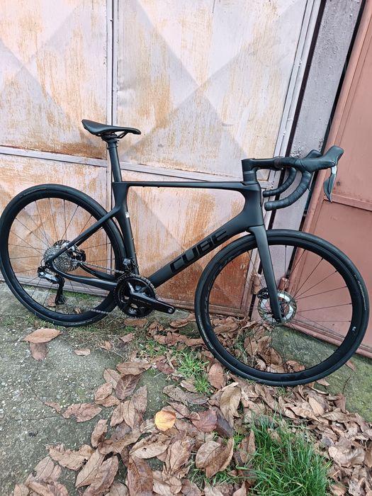 Cube Race Agree c62 Ultegra di2