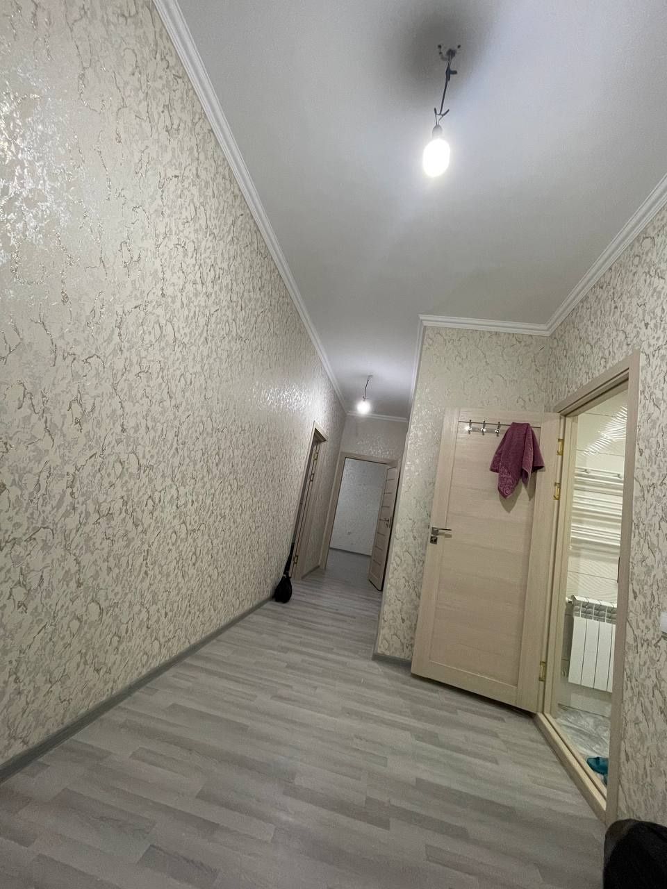 Samarqand Shahar Qorasuv Masivi 1 dom 2 xonali kibartira sotiladi