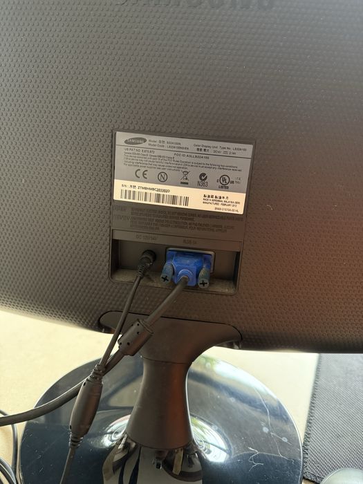 Монитор Samsung S24B150BL 24"