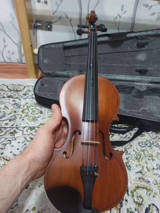 Скрипка детская 1/4