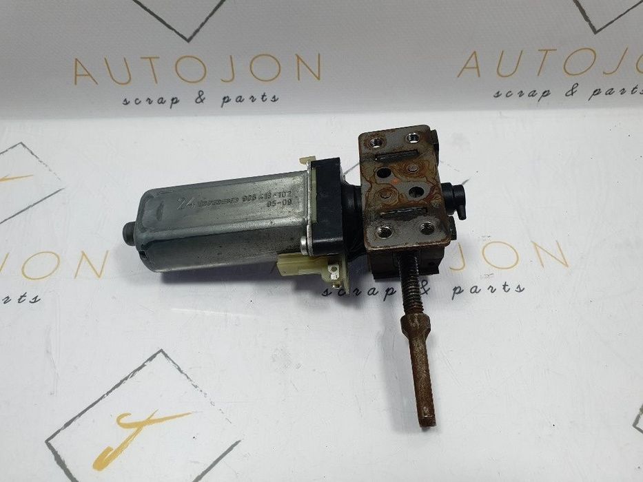 Motoras reglaj scaun AUDI A3 II 8P1 2003 - 20132.0 TDI 16V BKD, CBAB, CFFB, CLJA BOSCH 0 390 203 221 0390203221 , 906003-102