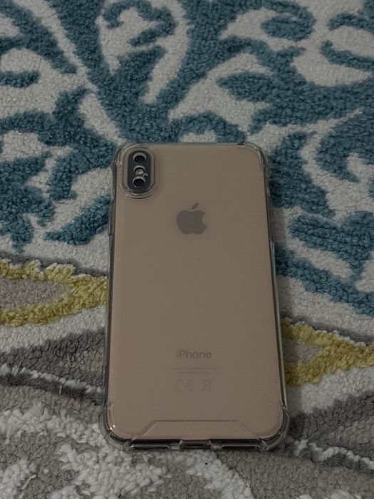 iPhone  se  Gold