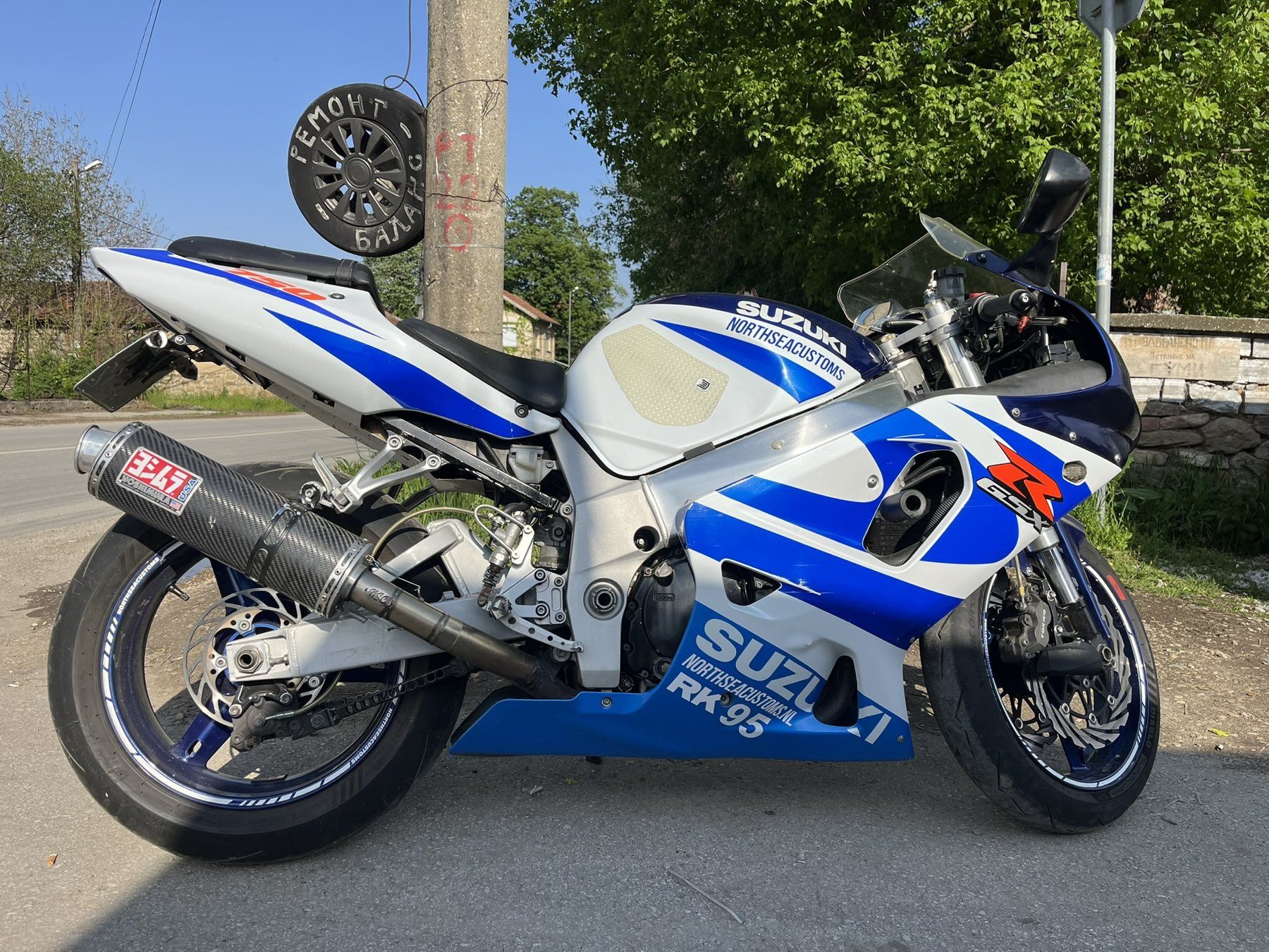 Suzuki GSXR 750 2000г.