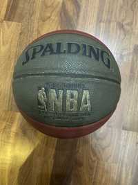 Баскетбольный мяч б/у