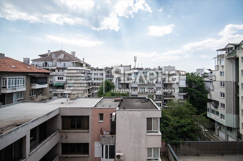 Тристаен апартамент, 80 кв.м.
