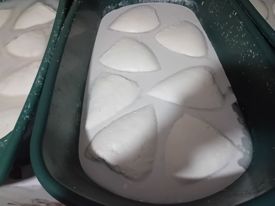 Branza veche de oaie