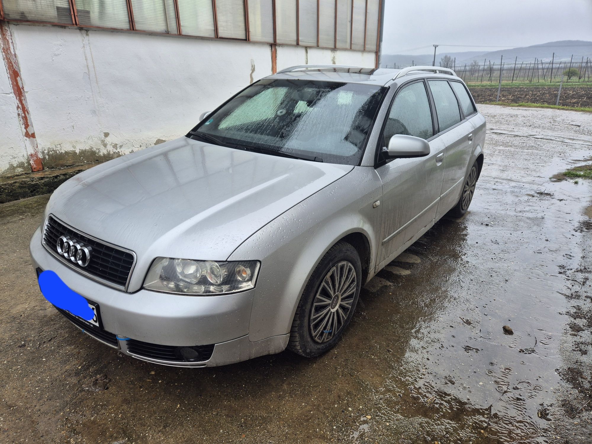 Vand Audi A4 2,5l