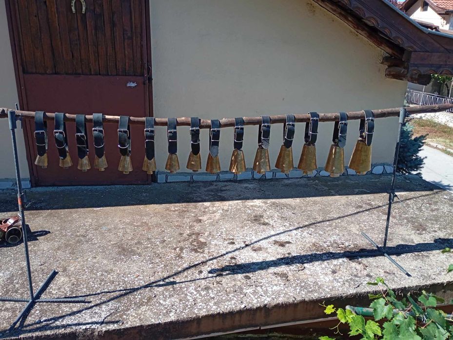 Чанове Звънци с каишки