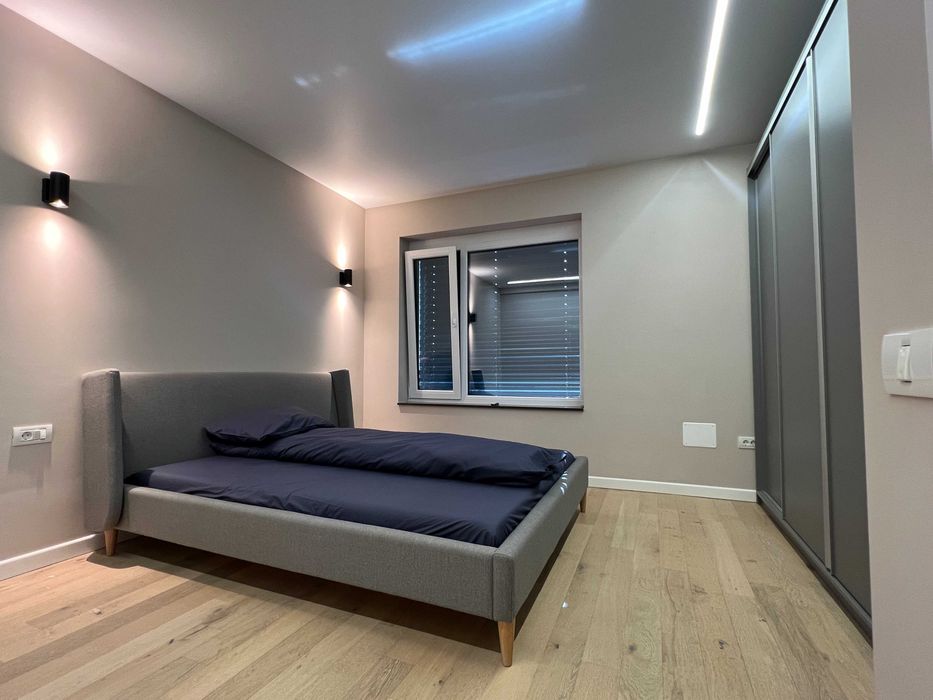 Inchiriere vila 5 camere