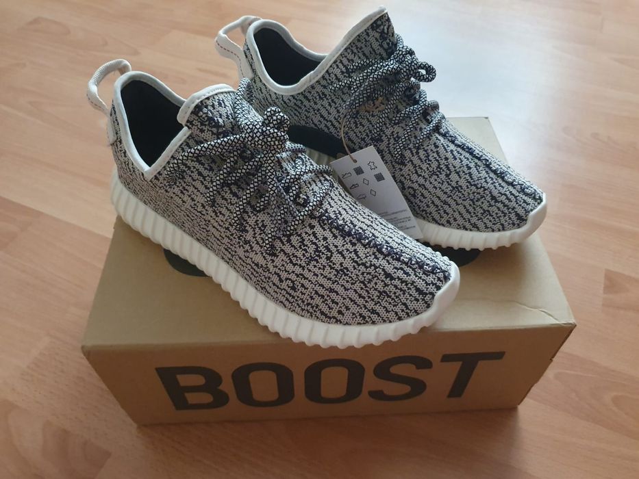 Торг уместен.  Adidas Yeezy Boost 350 Turtle Dove (2022) - Оригинал
