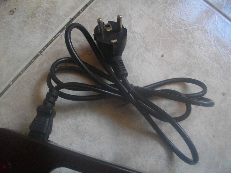 Нов Немски Ел.Уред Поддържане Храната Топла-850W-Ел.Плоча-ROWENTA