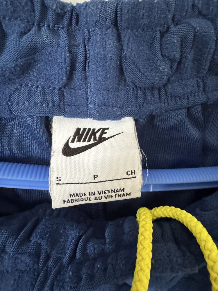 Спортен екип Nike