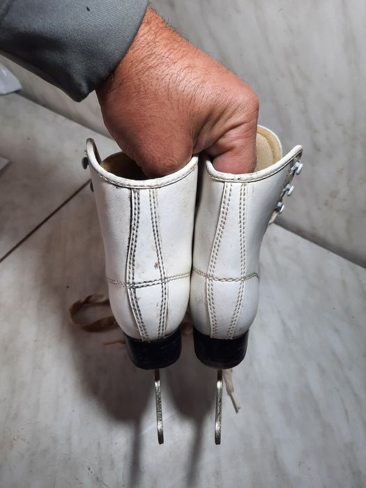 Patine gheata 156 patinaj artistic marime eu 28 ( 18,5 cm)