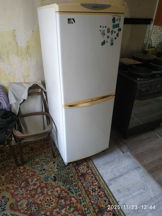 Холодильник, б/у