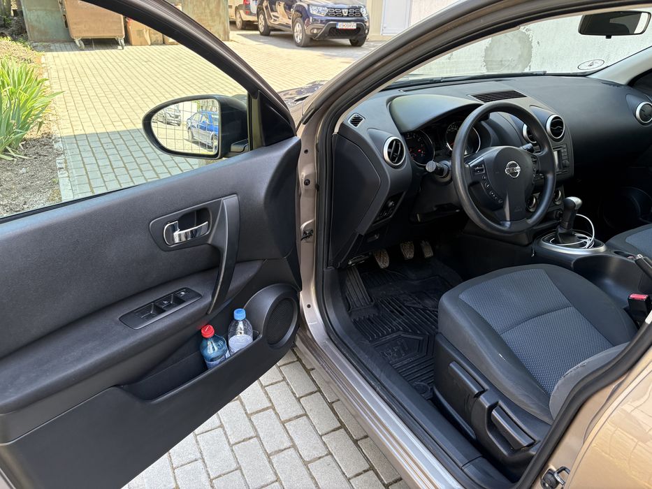 Nissan Qashqai 1.6 benzina 2012