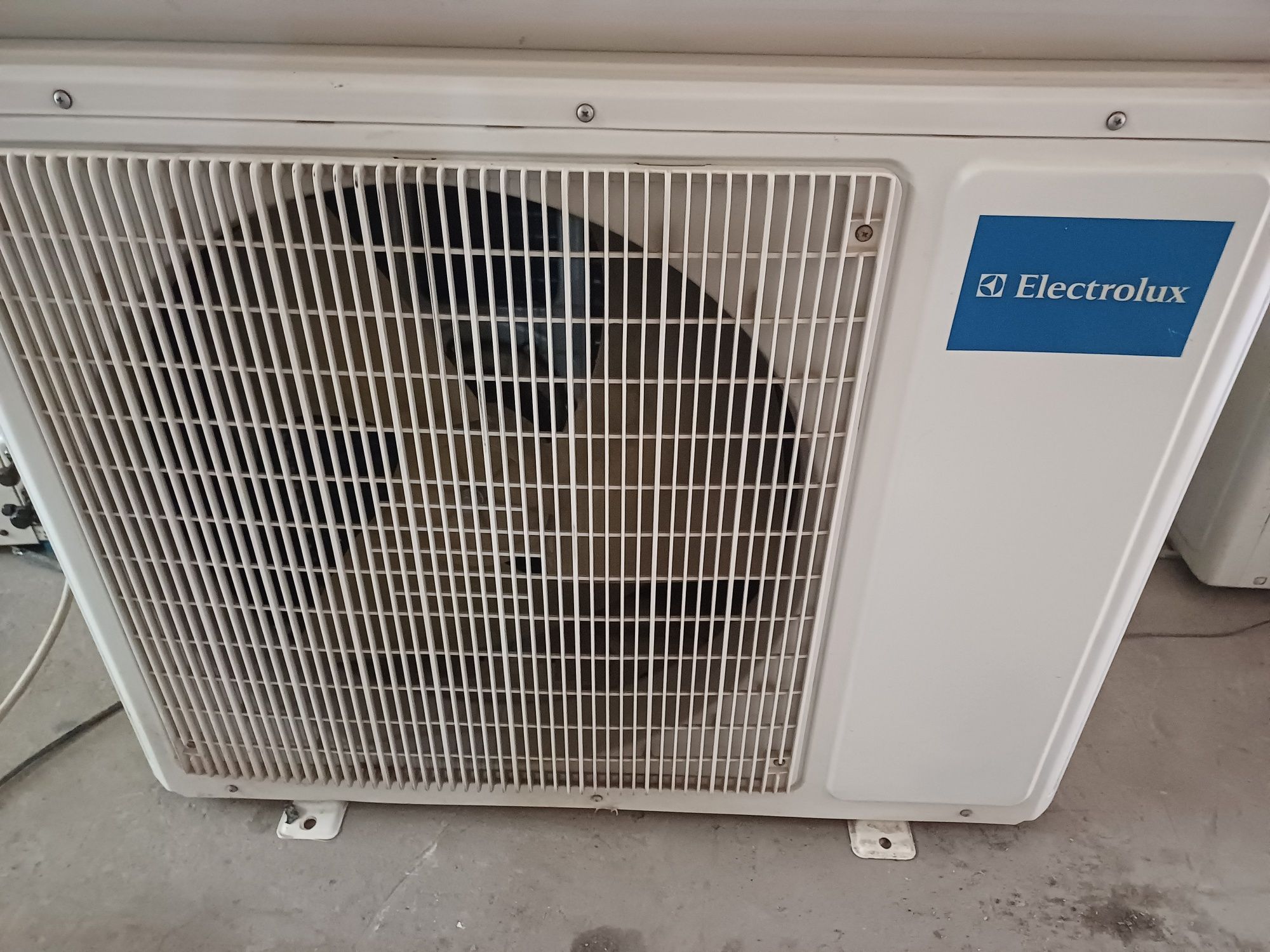 Срочно продаётся кондиционер  Electrolux 24