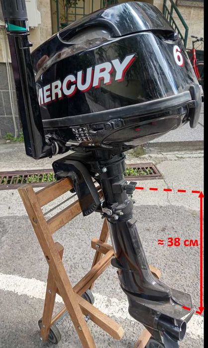 Извънбордов двигател за лодка Мъркюри 6