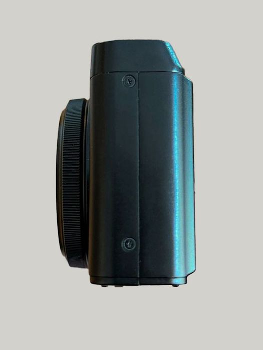 Fujifilm Finepix XF10 Aparat Foto Compact APS-C 24.2 MP Negru