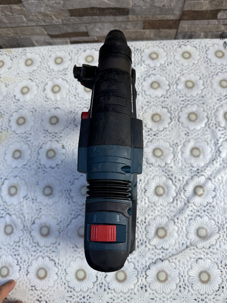 Акумулаторен перфоратор BOSCH GBH 18 V-26 F Solo