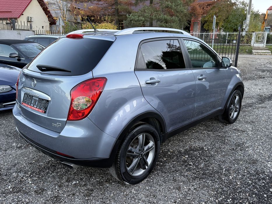 Posibilitate Rate SsangYong 4x4 Automat 151289 km Garantie 12 36