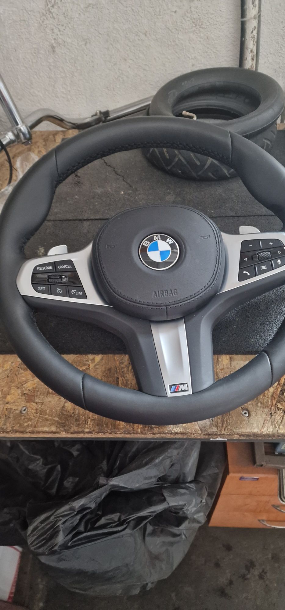 Volan bmw g30 g01 g11 cu padele facelift