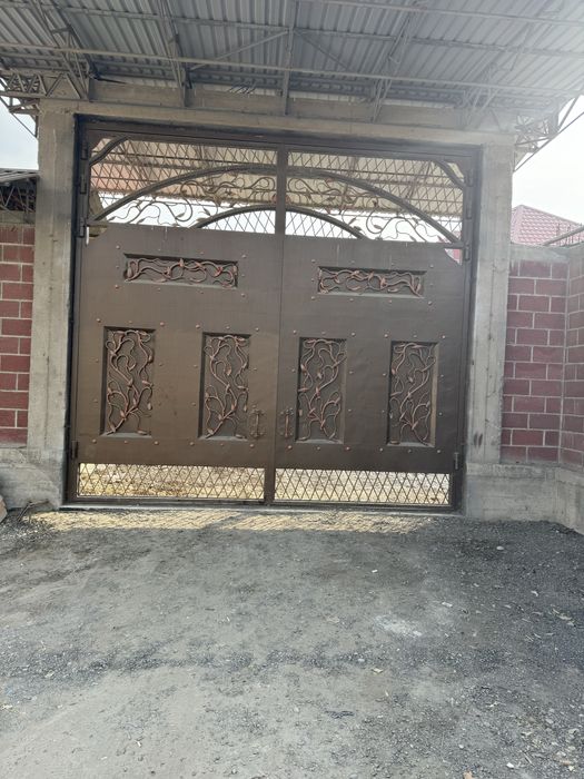 Продаётся своя участок 17-сотухов.