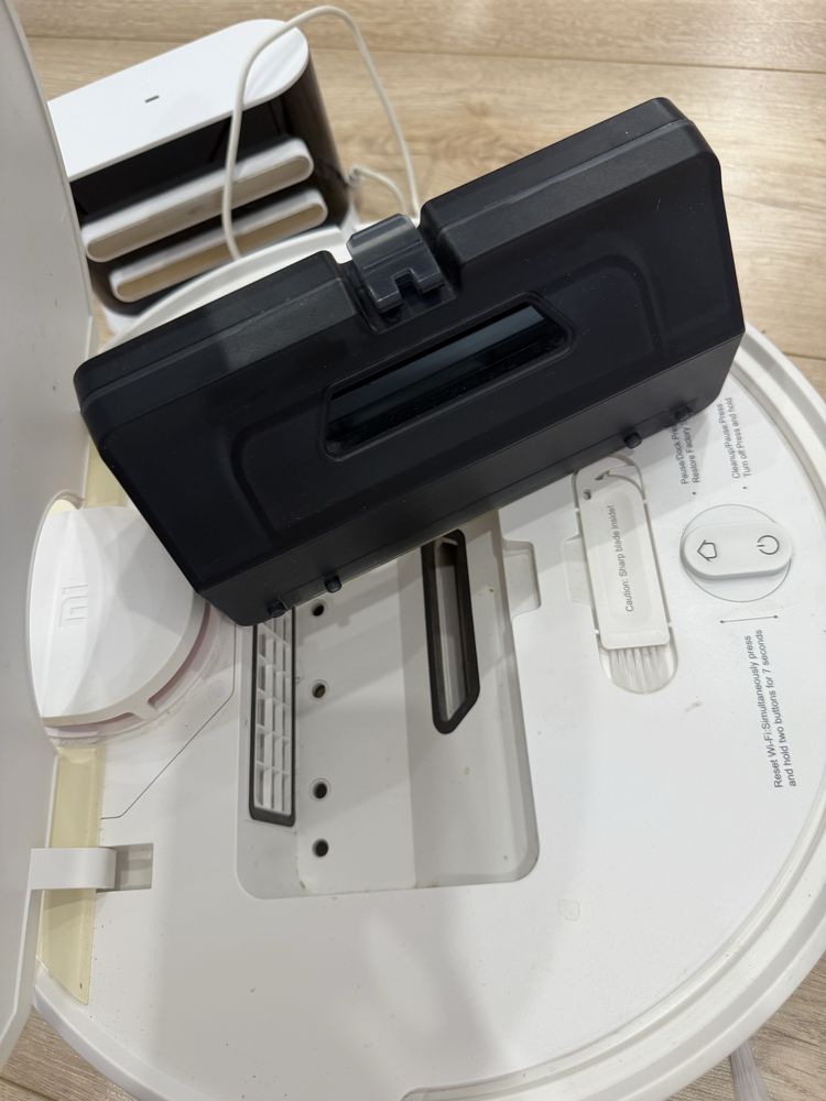 Моющий робот пылесос Xiaomi Robot Vacuum-Mop 2S