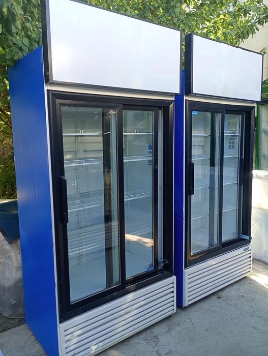 Ветринные холодильники 2х дверные