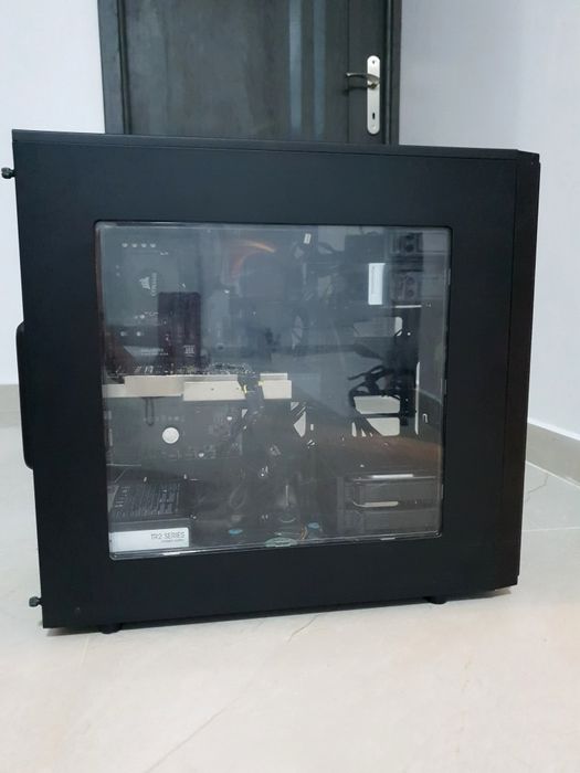 PC Gaming i7-6700 • GTX 1070 8GB • 16GB DDR4 • 1TB