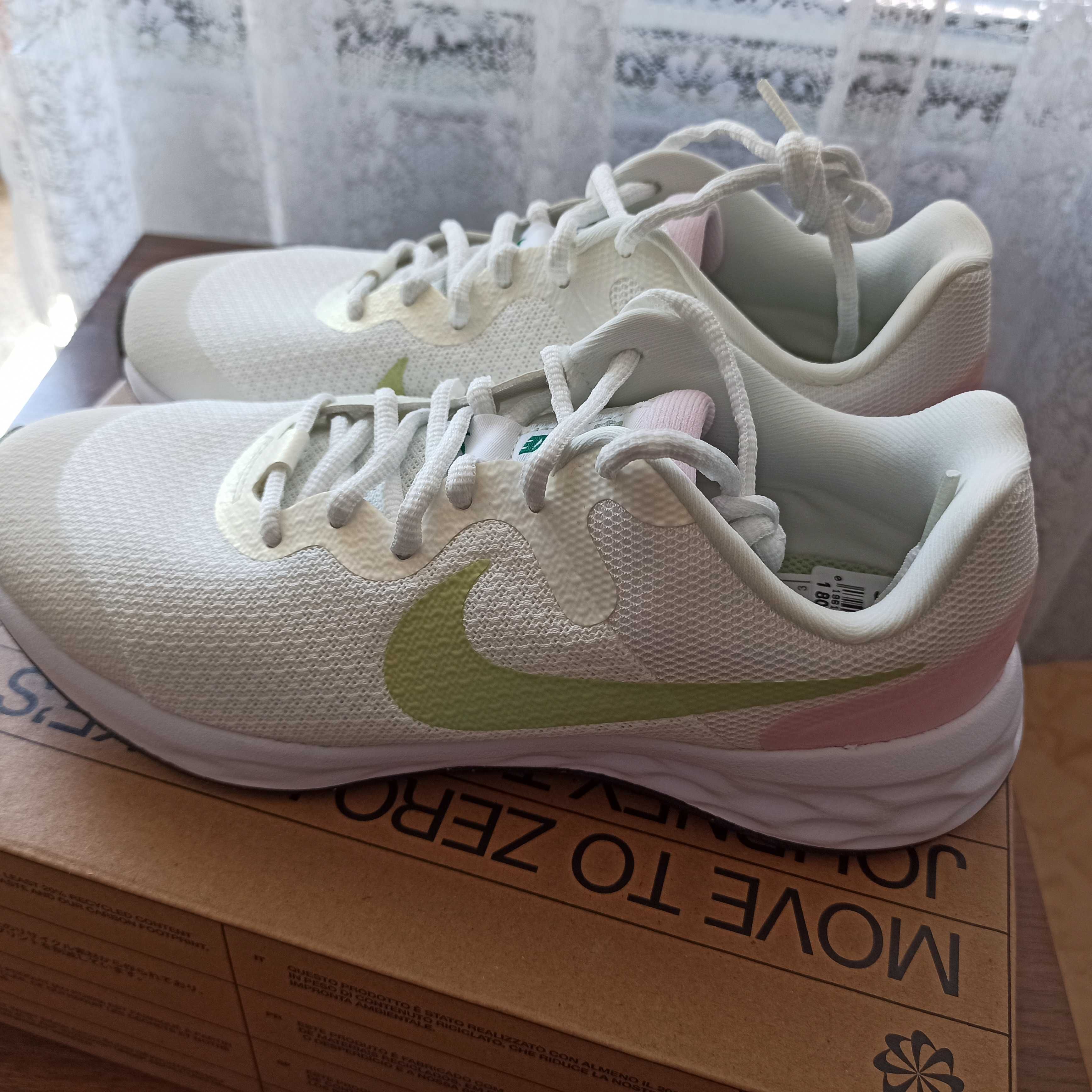 Дамски/ детски маратонки 'Nike'