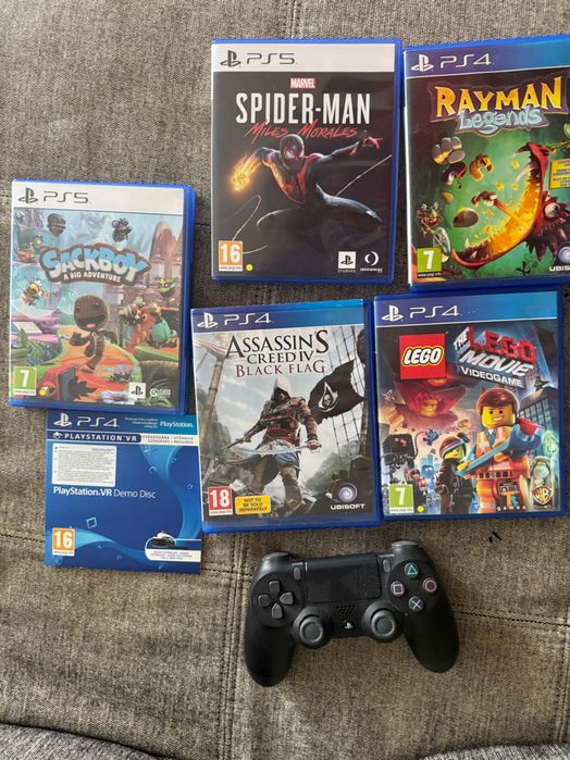 Playstation PS4 PRO cu 1 TB 2 controlere si set PS VR