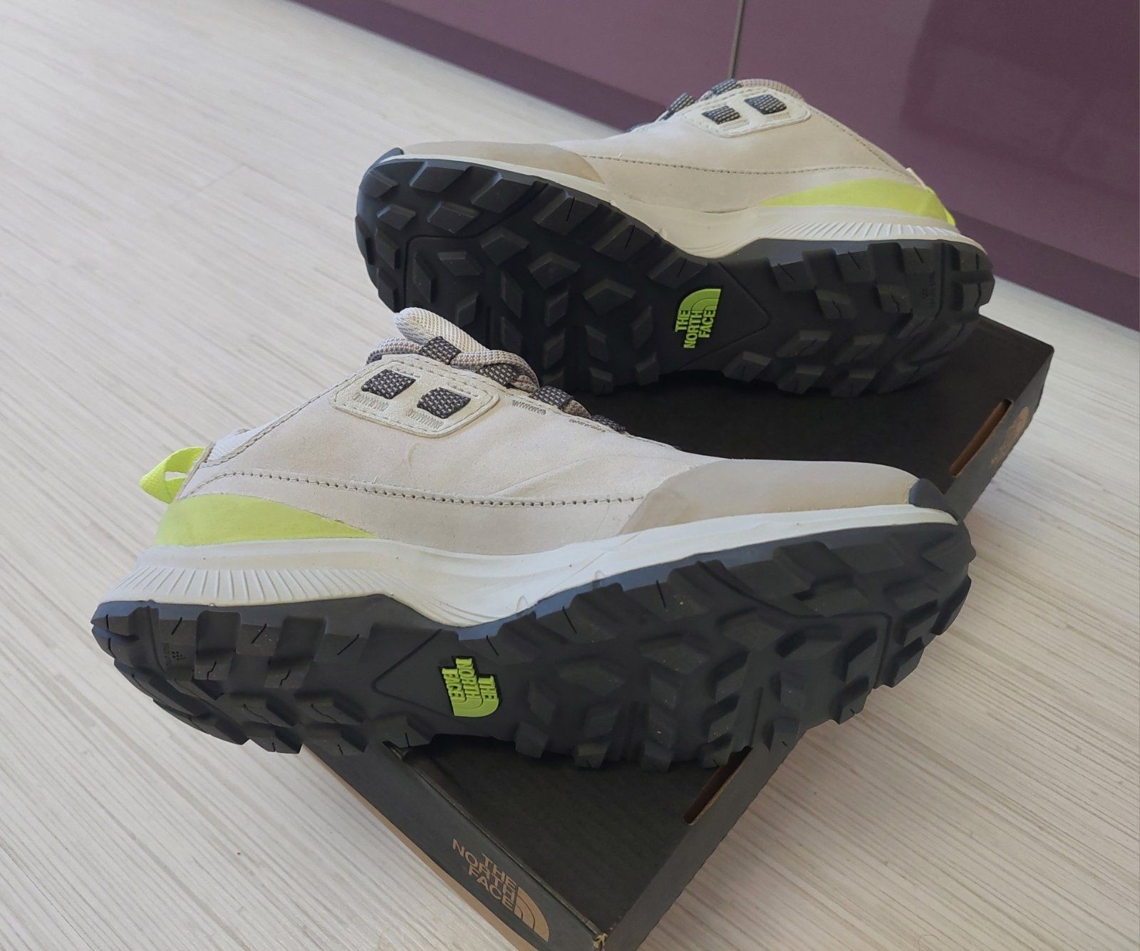 The North Face - Дамски маратонки W CRAGSTONE LTHR WP TIN