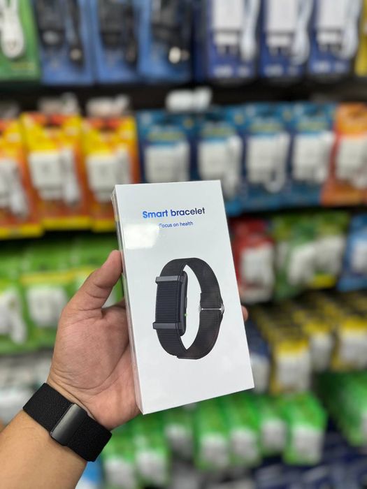 Smart bracelet sport uchun