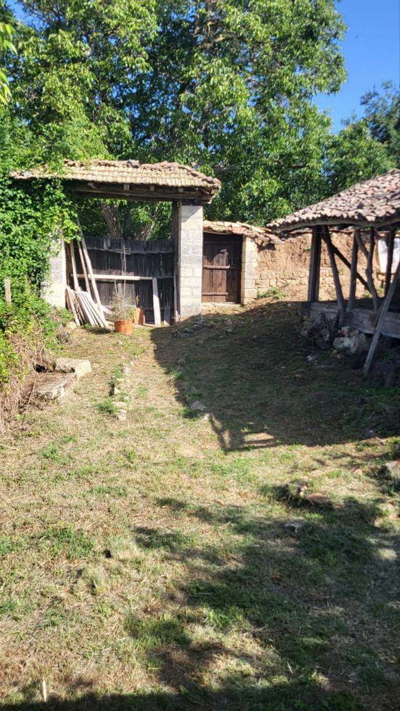 Продава се Къща в Варна, Възраждане 1 - 100 кв.м за 307 €/кв.м - Снимка #10