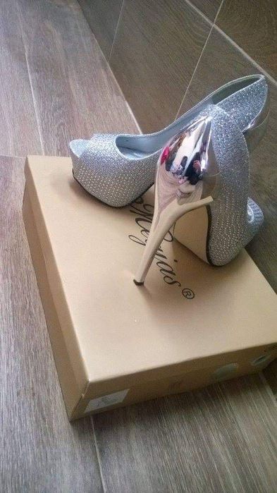 Официални високи обувки