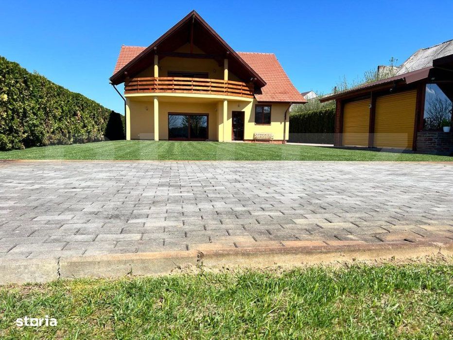 Vila la cheie, zona Odoreu, 2330 mp teren