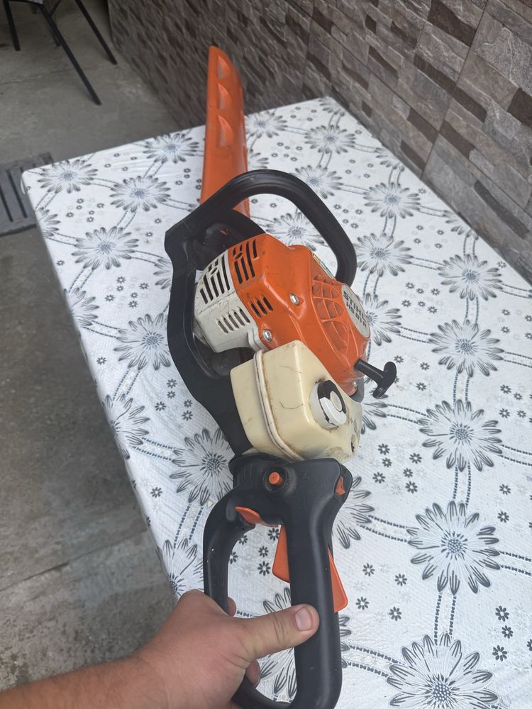 Бензинов храсторез STIHL
