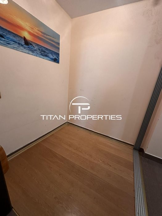 Продава се Тристаен апартамент в Бургас, Лазур - 94 кв.м за 3298 €/кв.м - Снимка #6