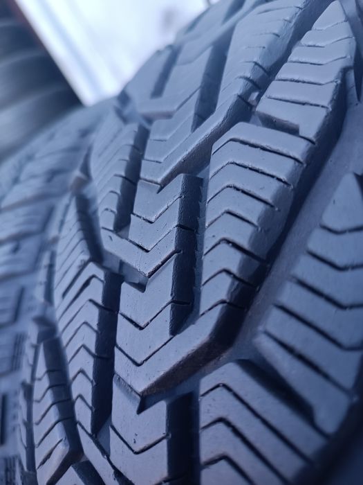 215/55/16 Kormoran Дот 3822