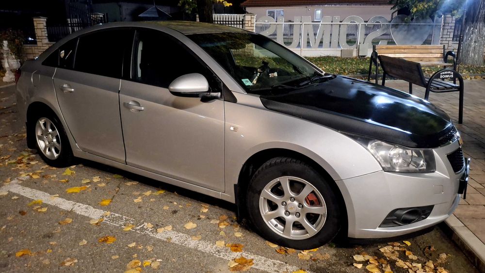 Chevrolet  Cruze