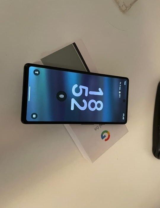 Google Pixel 6a. 128 gb.