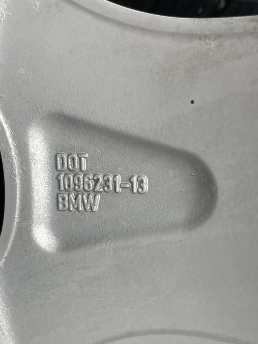 Jante aliaj Bmw in doua dimensiuni R19 5x120 9Jx19H2 IS48 IS45