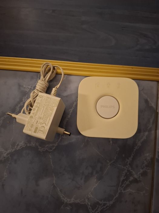 Hub hue philips cu alimentator