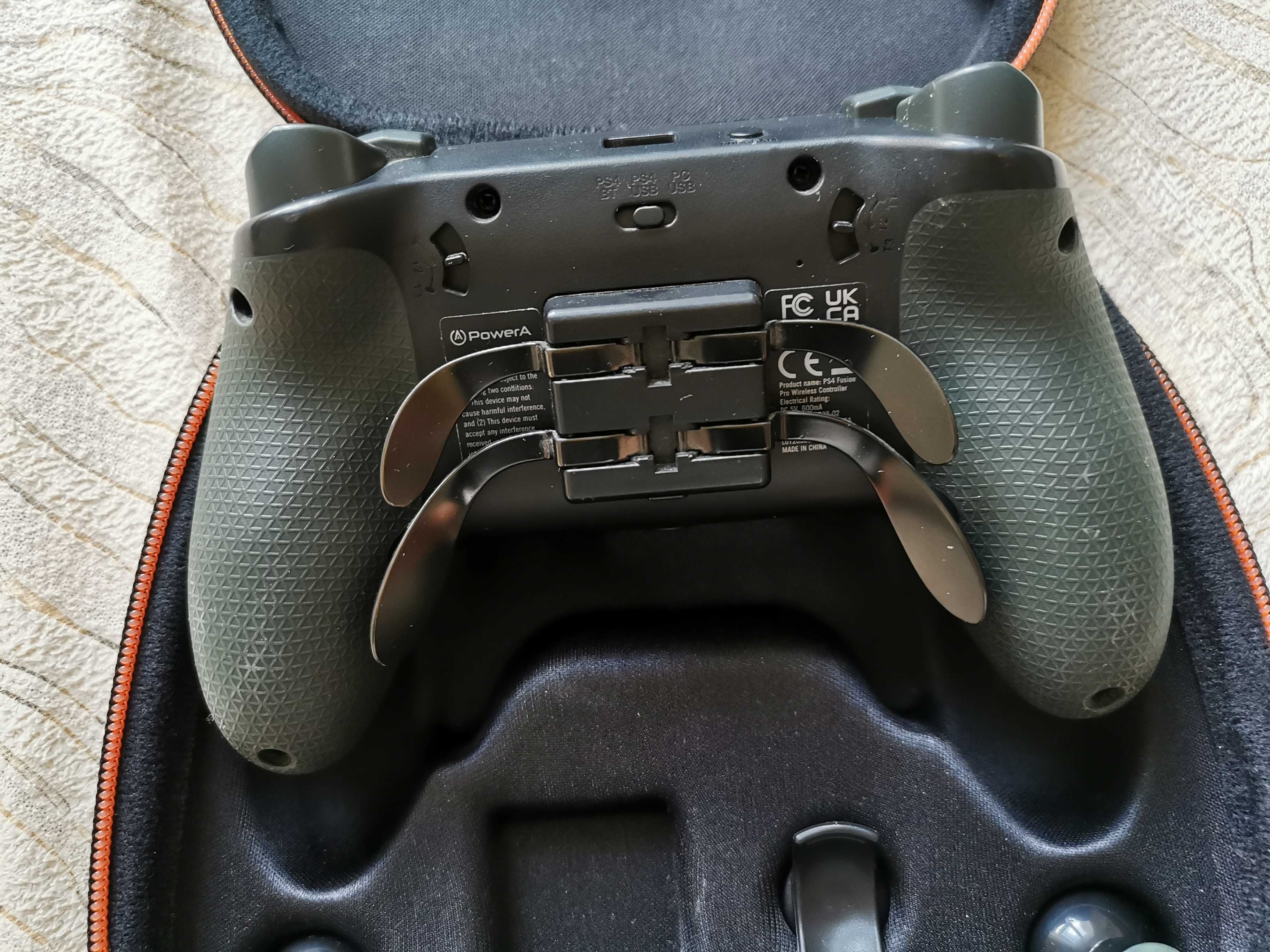 PowerA FUSION PRO Геймърски контролер за Playstation 4 и PC